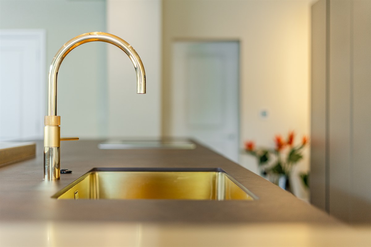 Podpultni sudoperi: kako optimizirati prostor u kuhinji